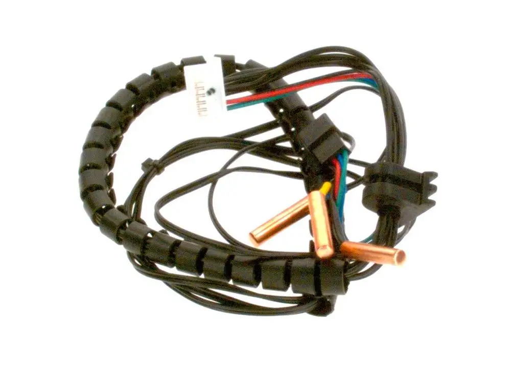 Kabel mit mehreren Leitungen und zwei Kupferanschlüssen. Komponente von Bosch, möglicherweise für einen NTC-Sensor oder Temperaturregelung.